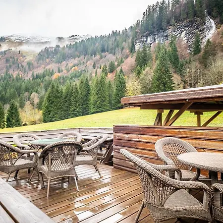 La Grange A Germaine Chalet *